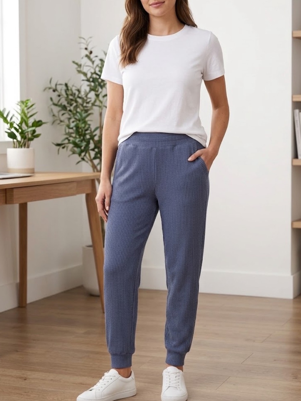 Athleisure Comfortcore Blue Ribbed Joggers Pants Elastic Pockets Free Fly M
S7